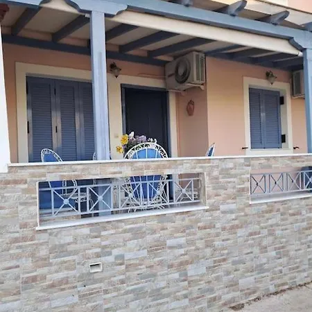 Εξοχικό Με Θέα Στη Θάλασσα Villa Kapotidhes Exterior photo